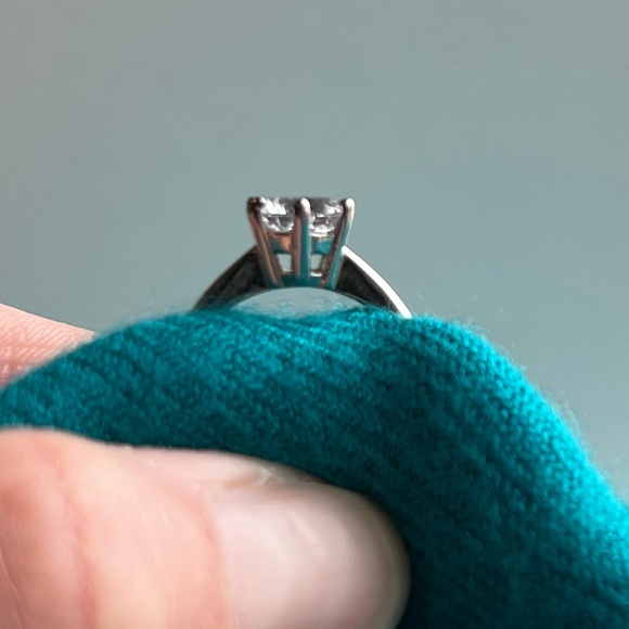 CZ ring - Picture 2 of 10